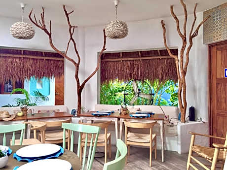 Toto Blue Hotel Boutique