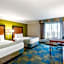 La Quinta Inn & Suites by Wyndham Fremont / Silicon Valley