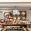 Metropol Hotel