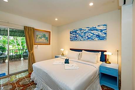 Standard Double Room with Seaview