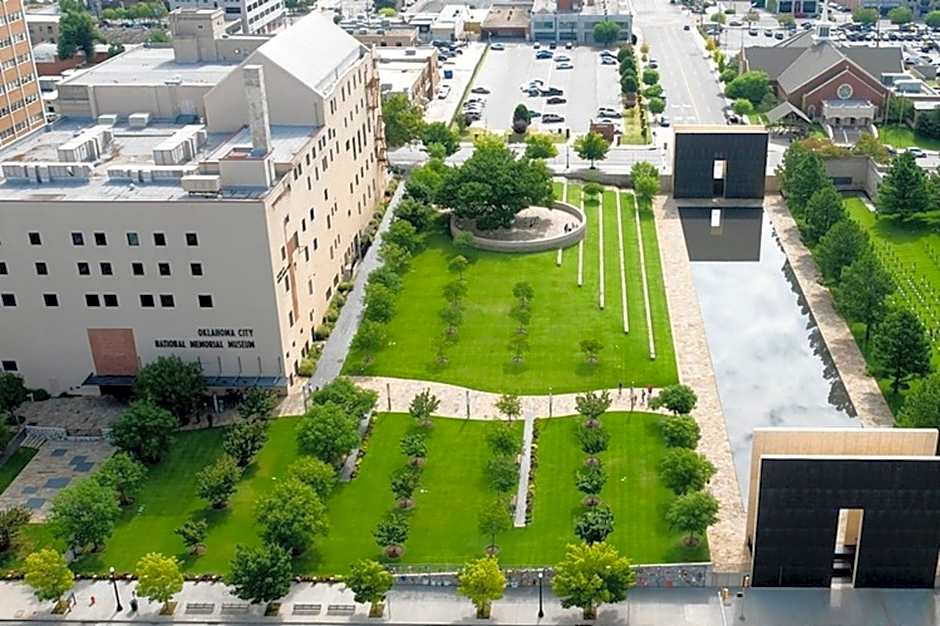 Holiday Inn Express & Suites Oklahoma City Dwtn - Bricktown By IHG