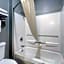 Quality Inn & Suites Lincoln