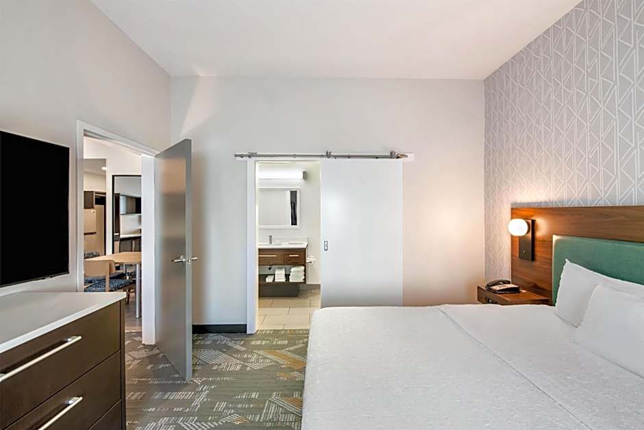 Home2 Suites By Hilton Pensacola I-10 At North Davis Hwy