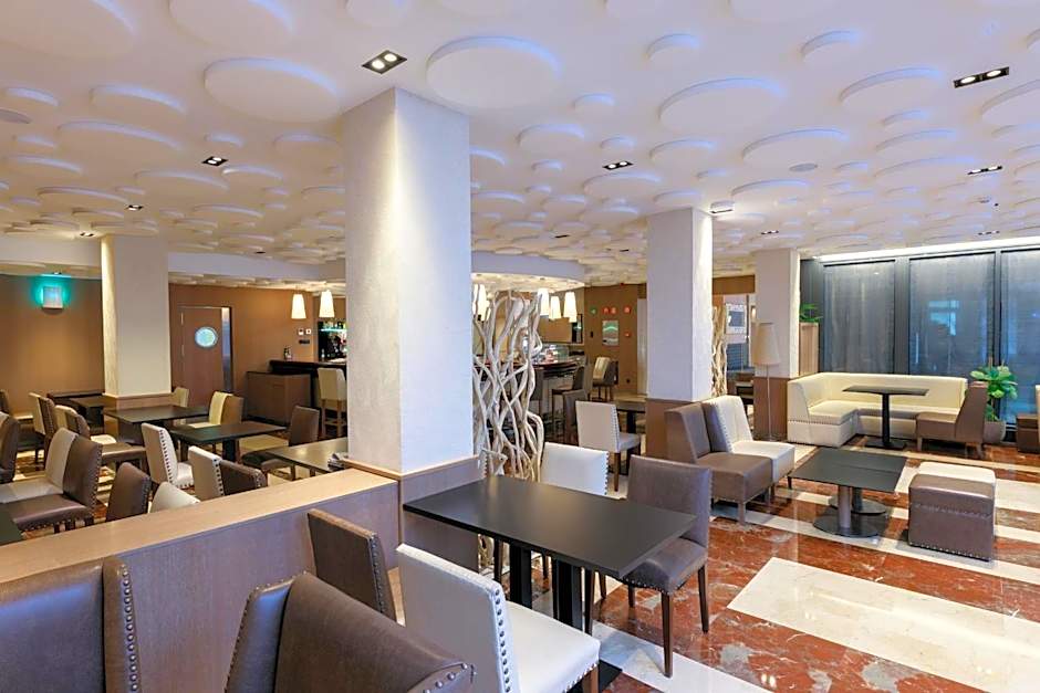 Hotel Pedro I De Aragon 4 Estrellas SUPERIOR