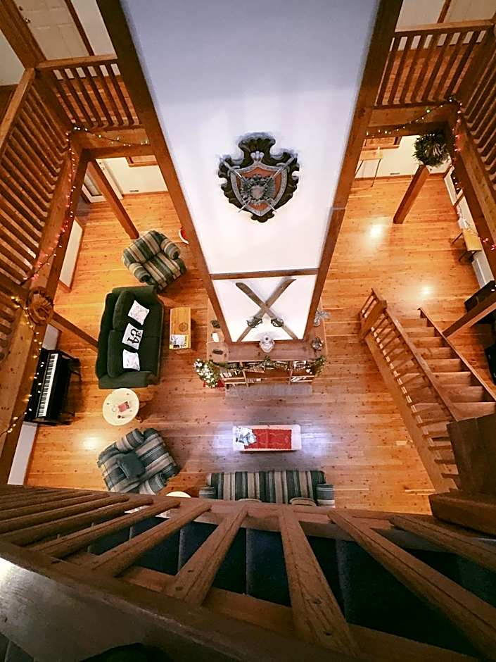 Alpine Meadows Lodge