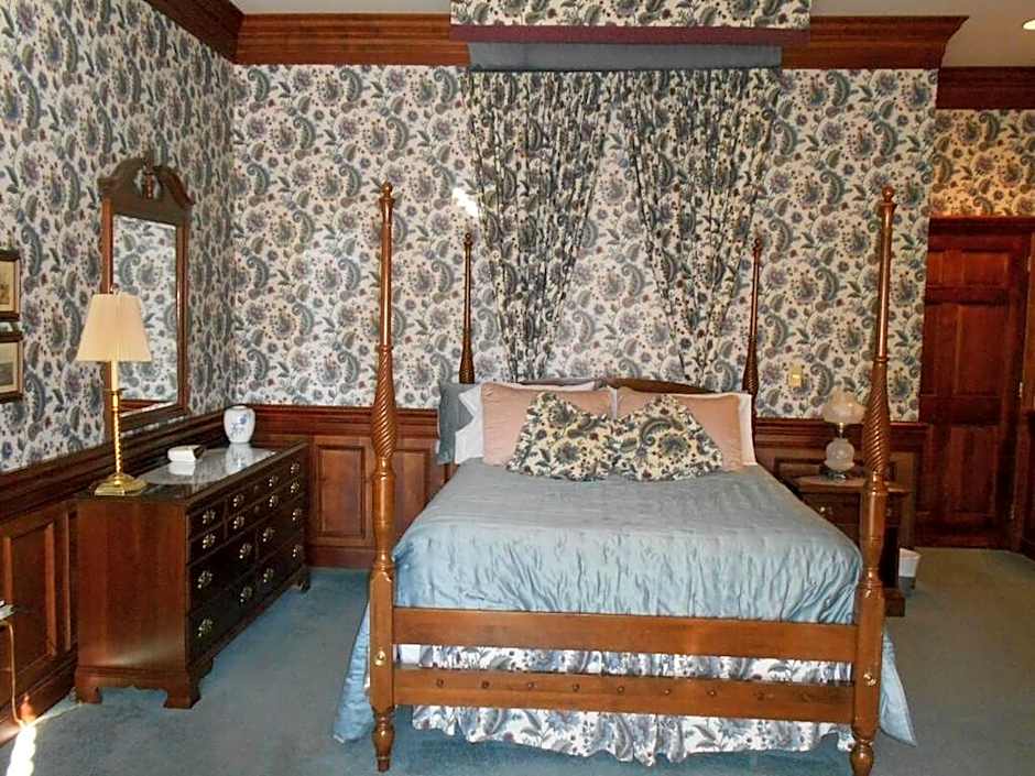 West Ridge Bed and Breakfast, LLC