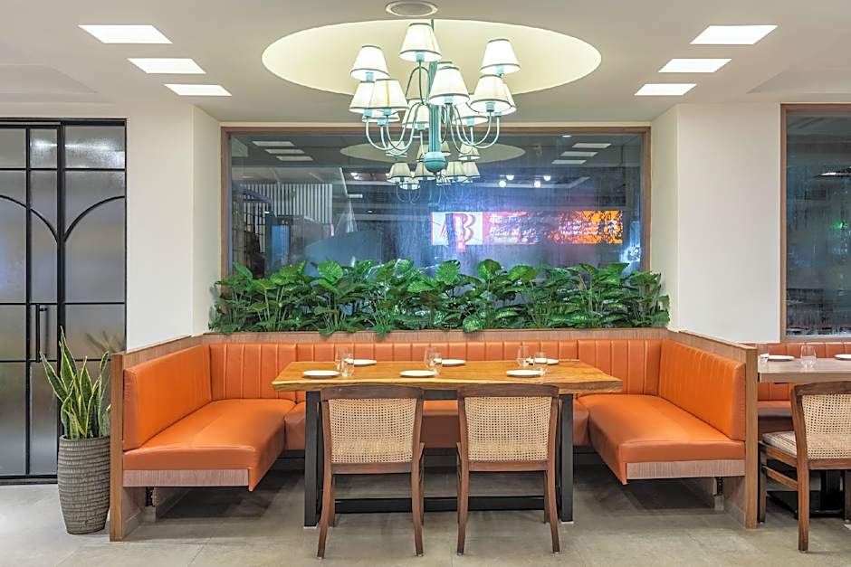 Hotel Suncity Residency