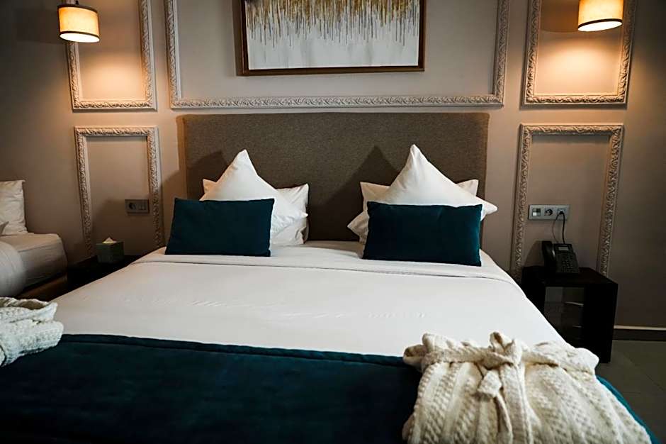 Dakhla Boarding Hotel & Restaurant