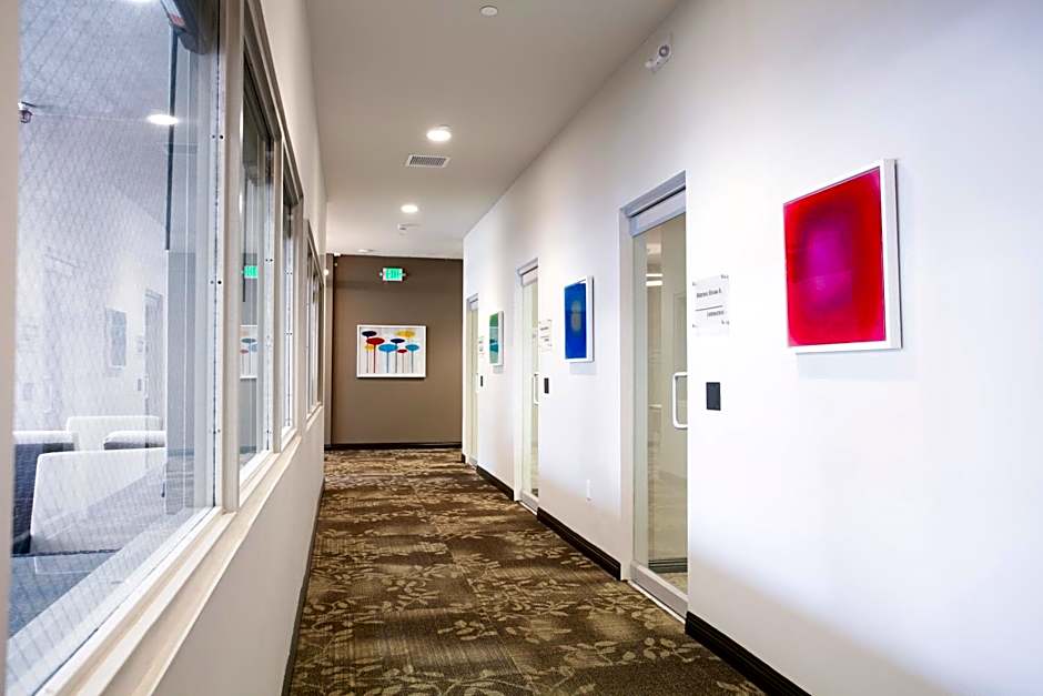 Redac Gateway Hotel Torrance