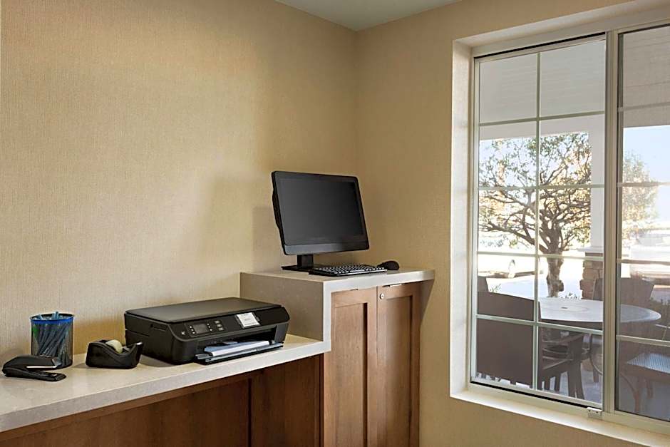 Fairfield Inn & Suites by Marriott Wheeling-St. Clairsville, OH