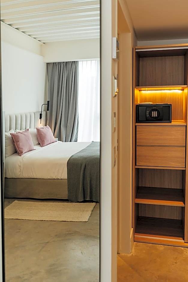 Vain Boutique Hotel