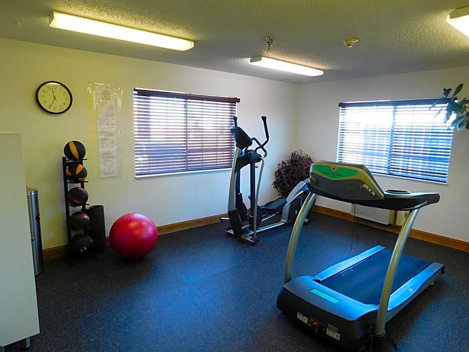 Days Inn by Wyndham Lexington NE