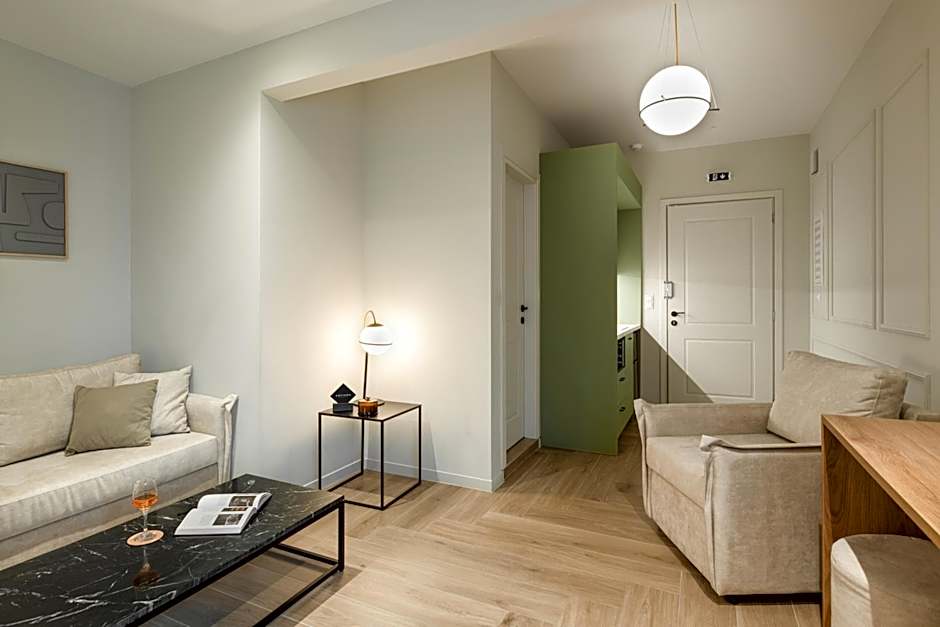 ASTIKON Xenofontos Suites