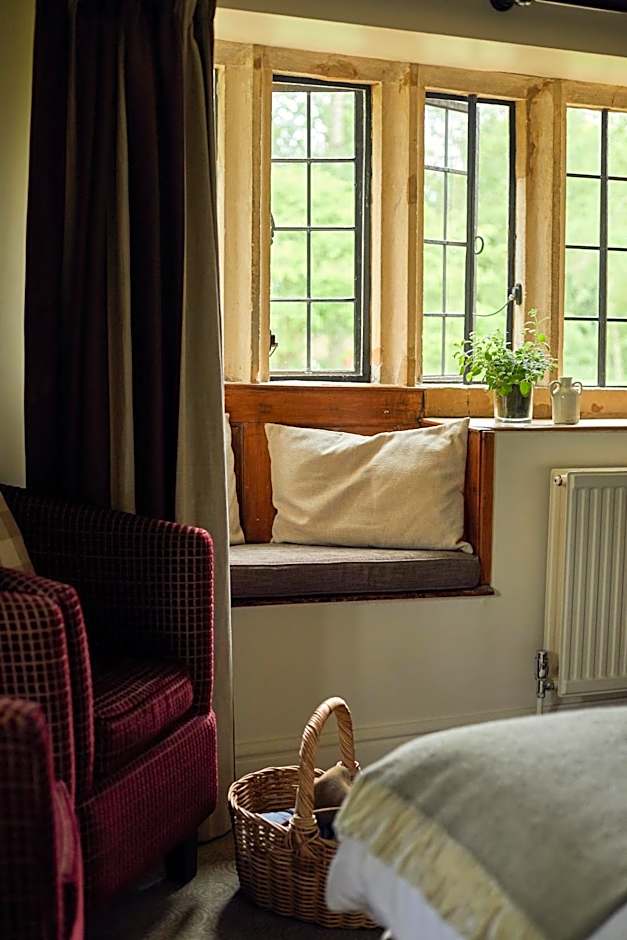 The Slaughters Country Inn