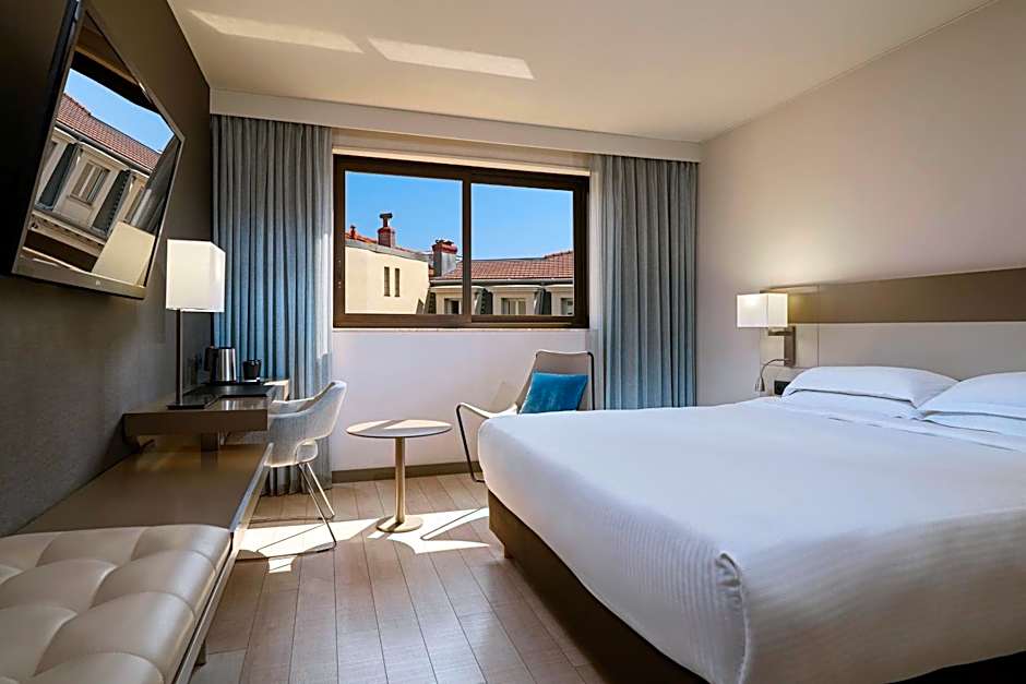 AC Hotel by Marriott Nice