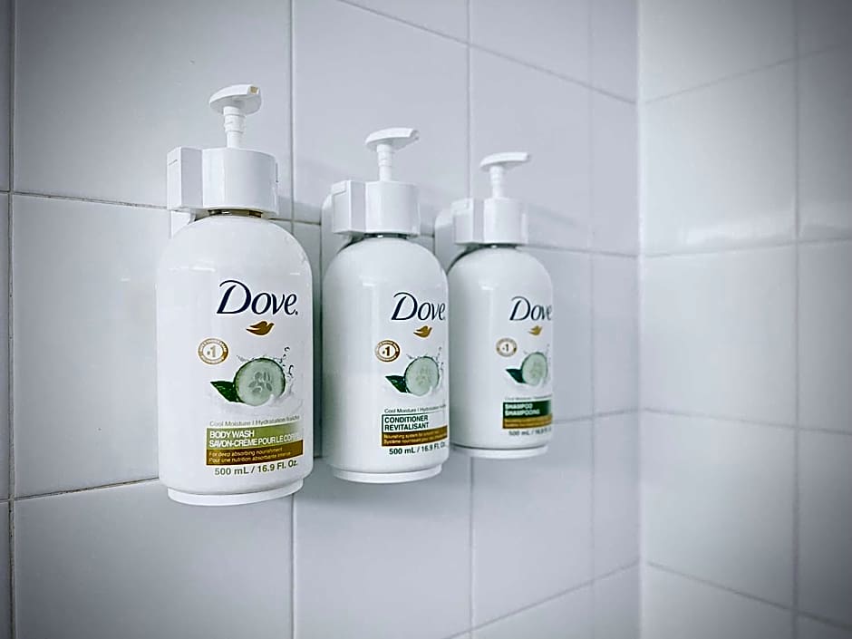 Super 8 by Wyndham Calgary Shawnessy Area