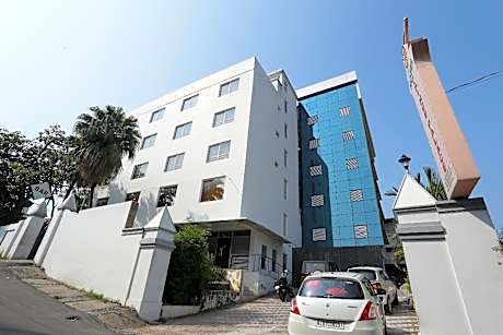 Super Townhouse Prince Palace