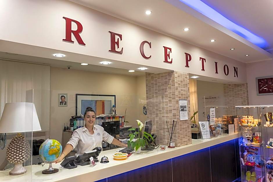 Mg Palace Hotel Costa del Sole