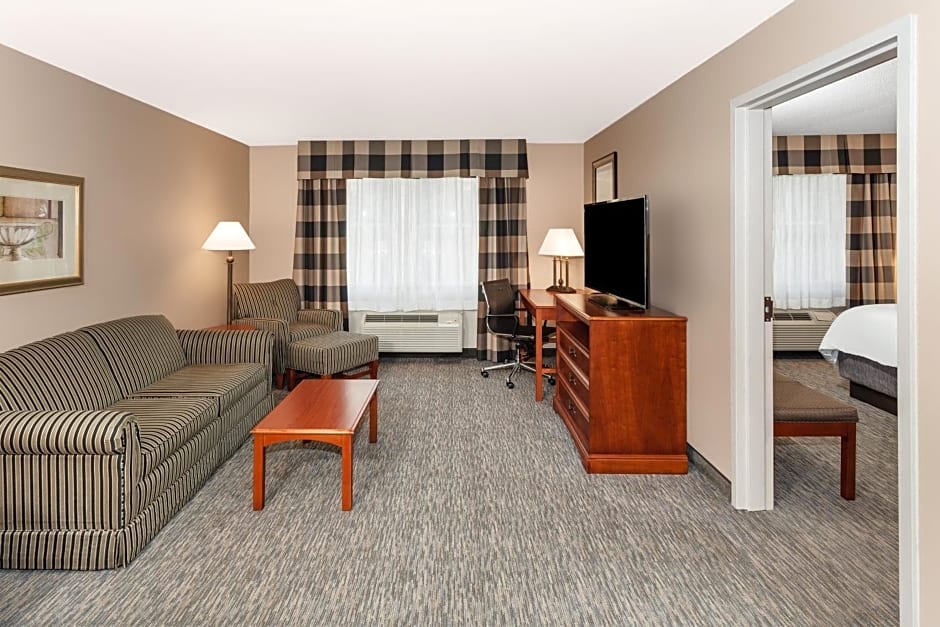 Holiday Inn Express Hotel & Suites Hampton South-Seabrook, an IHG Hotel
