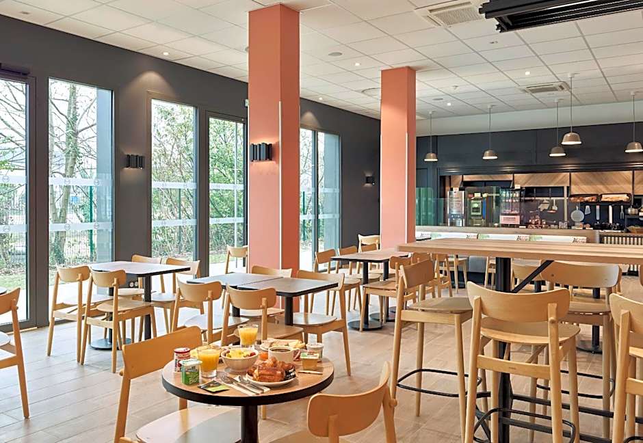 B&B HOTEL Cergy Saint-Christophe Gare