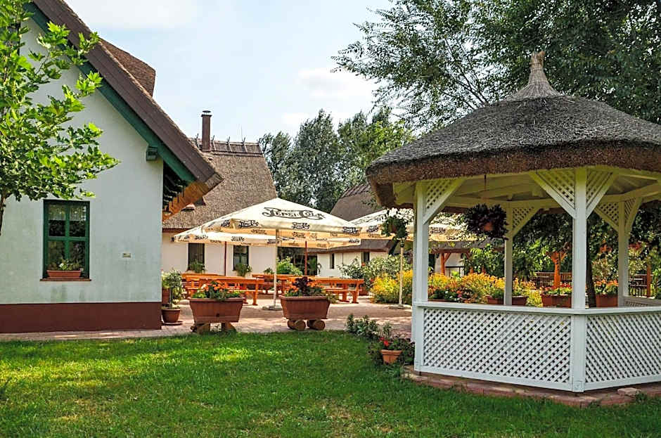 Antal-tavi Fogadó és Horgászparadicsom