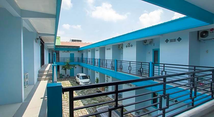 RedDoorz Syariah @ Kartohardjo Madiun