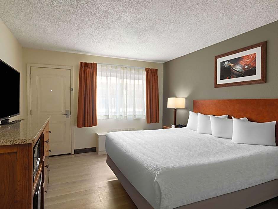 Ramada by Wyndham Elko Hotel at Stockmen's Casino
