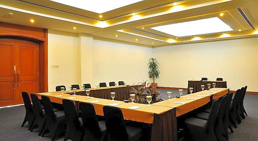 Hotel Santika Cirebon