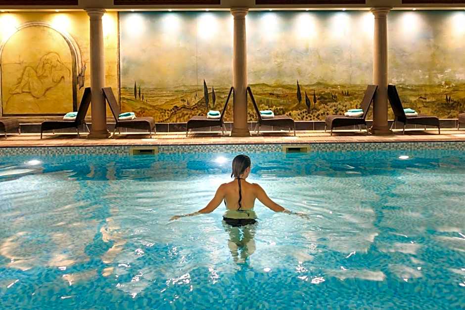 Rowhill Grange Hotel & Utopia Spa