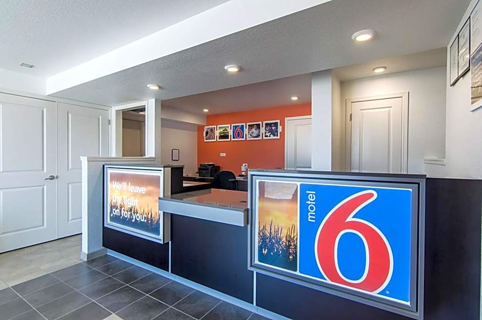 Motel 6-Liberal, KS