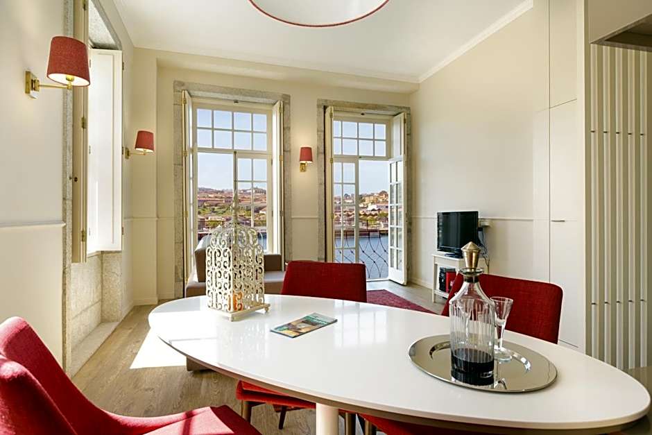 Oporto Home - River Front