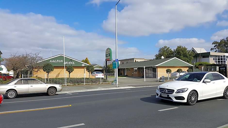 Aalton Motel