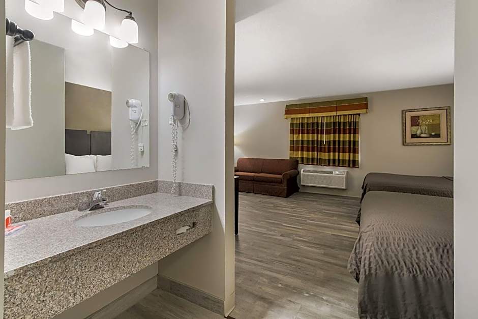 Econo Lodge Inn & Suites Yankton
