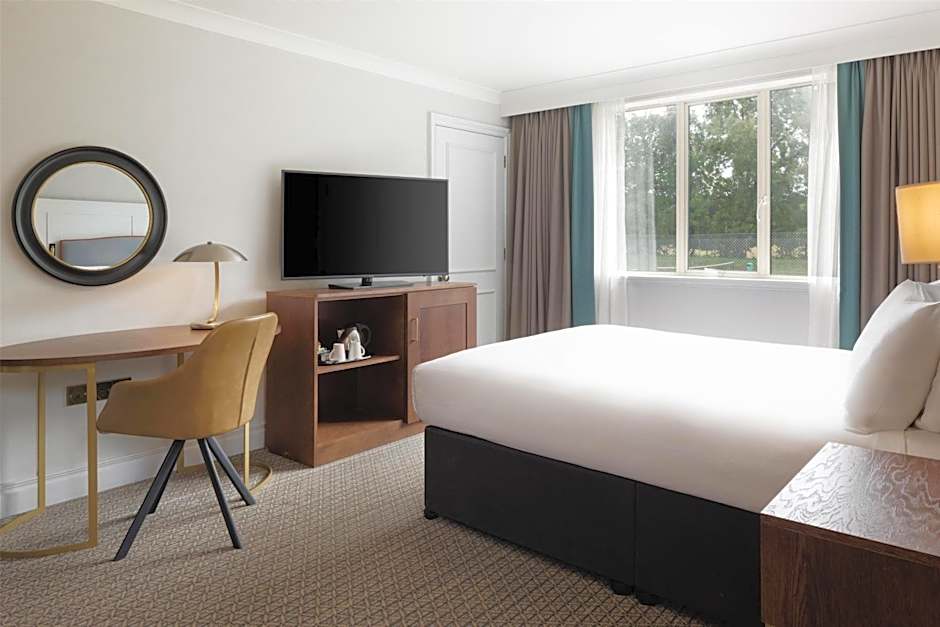 DoubleTree by Hilton St. Anne's Manor