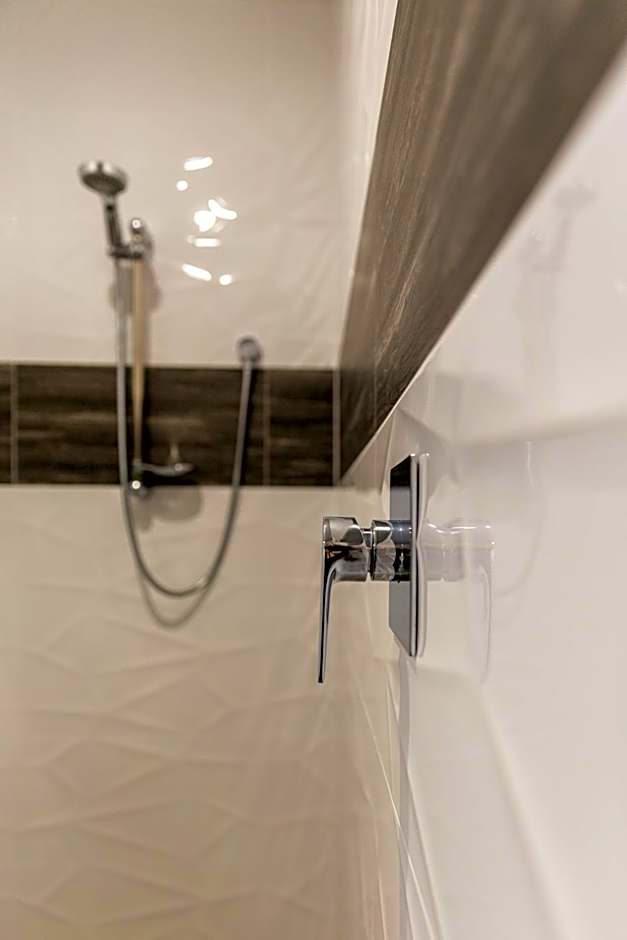 Talisman Hotel & Restaurant