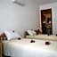 Myra Hotel