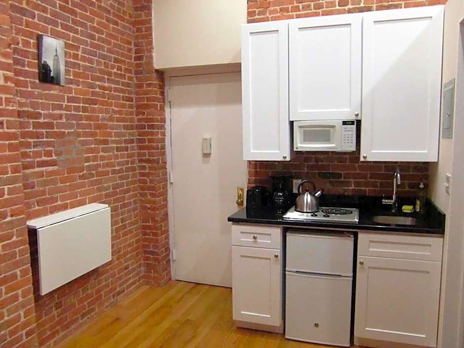 Studios Midtown Manhattan