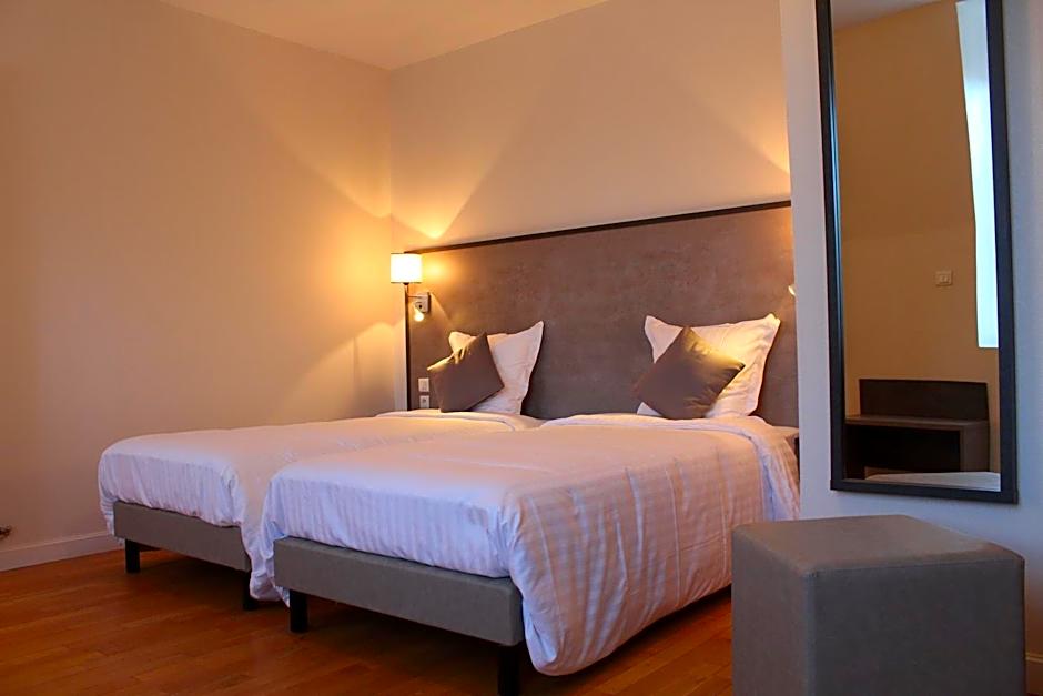 Logis Le Grand Hotel