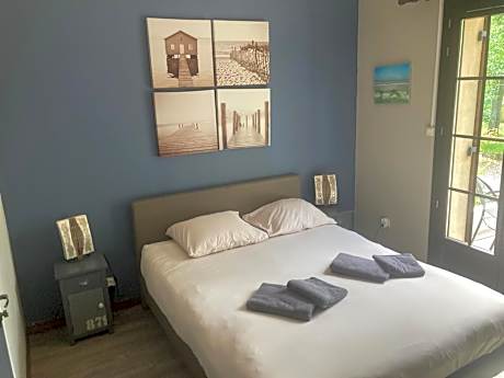 Double Room with Pool View