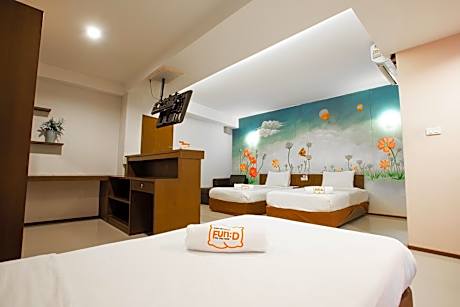 Triple Room