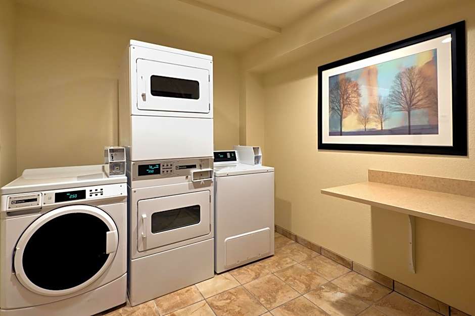 Holiday Inn Express & Suites Fraser By IHG