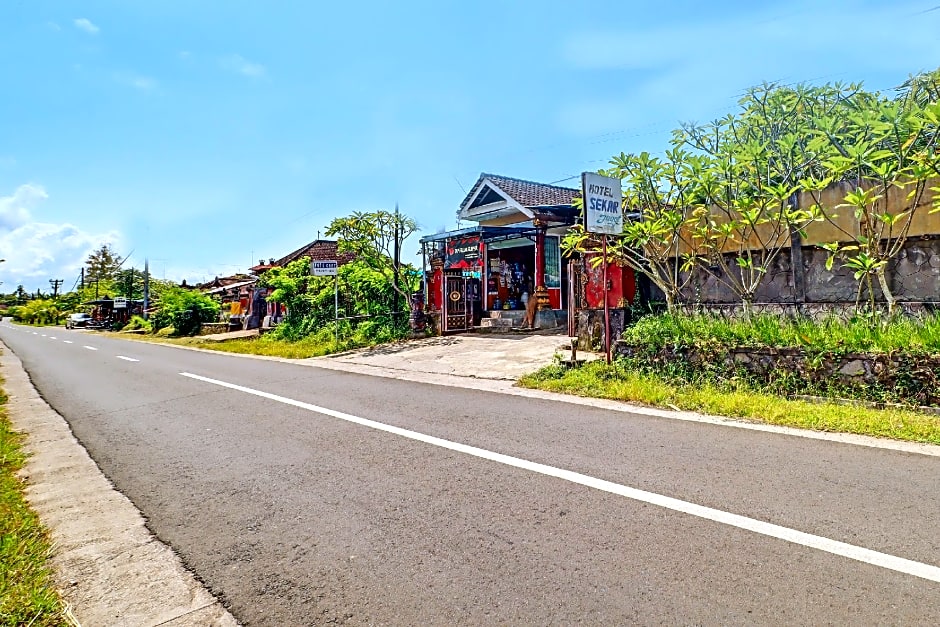 Hotel O Sekar Jagat Near Pantai Baluk Rening
