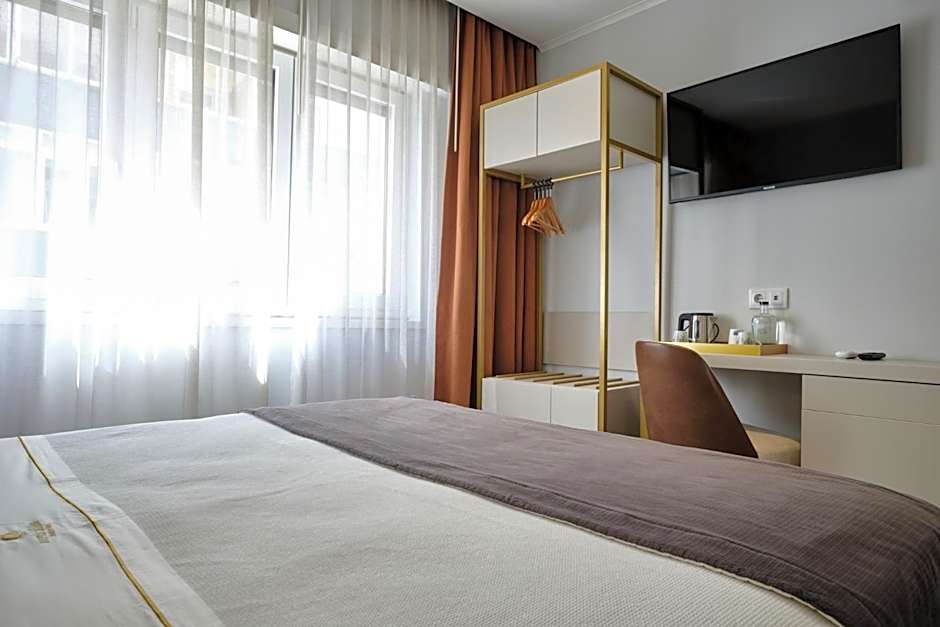 Duplo Charme Boutique Hotel