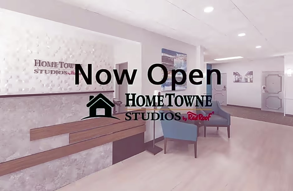 HomeTowne Studios by Red Roof Birmingham