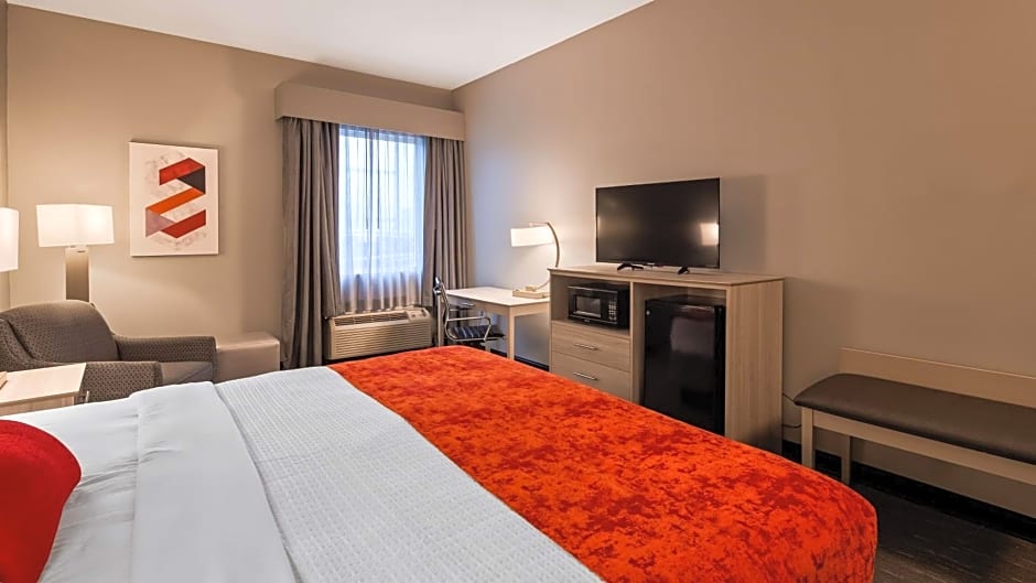 Best Western Plus New Cumberland