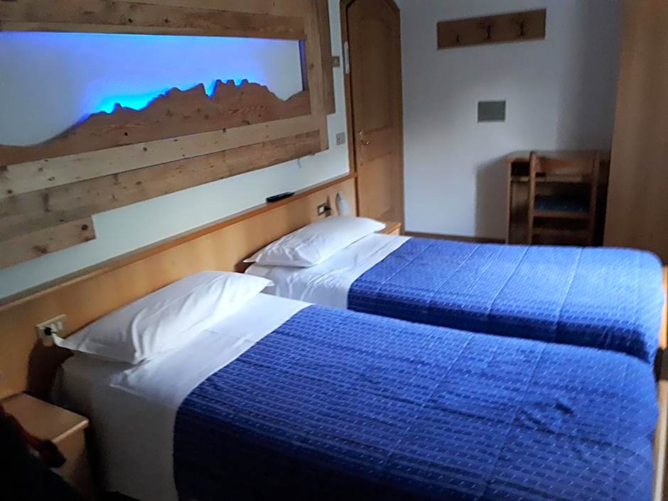 Garni Eden Bed and breakfast