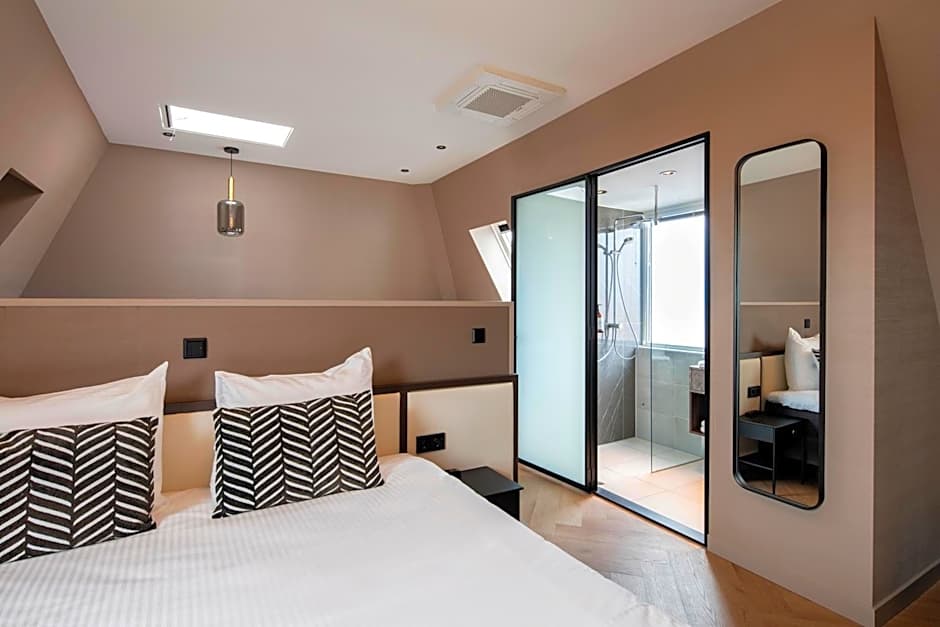 Breathe Boutique Hotel