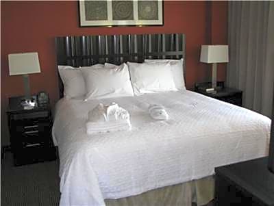 Embassy Suites Ontario - Airport