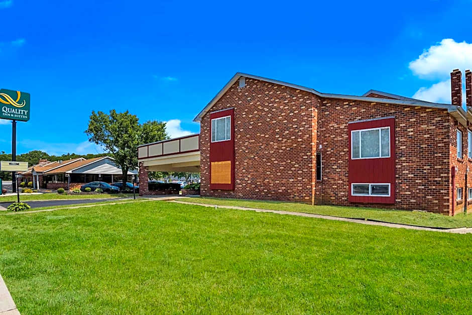 Quality Inn & Suites Millville