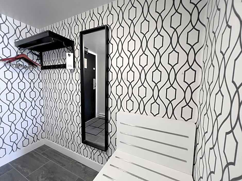 The Oceanside, a Coast Hotel